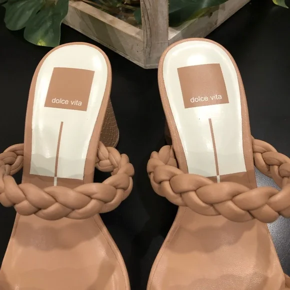 NWT! Dolce Vita Braided Sandal - Picture 3 of 10